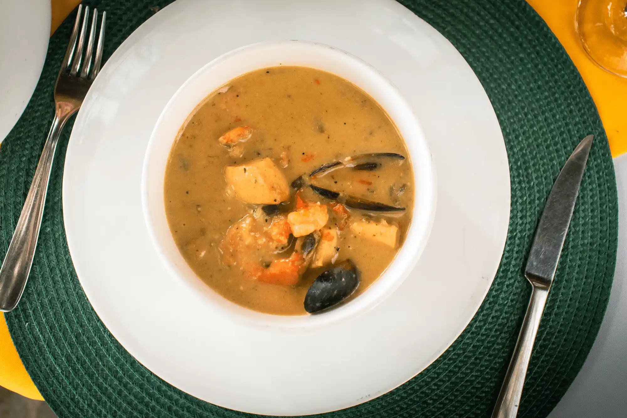 SEAFOOD CASSEROLE / CAZUELA DE  MARISCOS